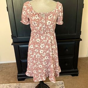 Monteau Flirty Mauve Print dress. Like new! Size XS